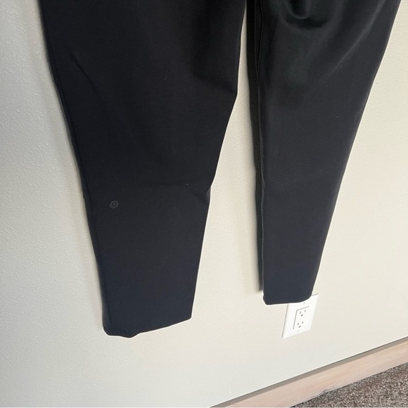 Lululemon On The Move Pant Ponte 28" Black Active Casual Travel Women’s 10 - Picture 10 of 12
